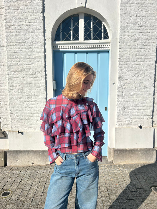 Lea Blouse ruffles
